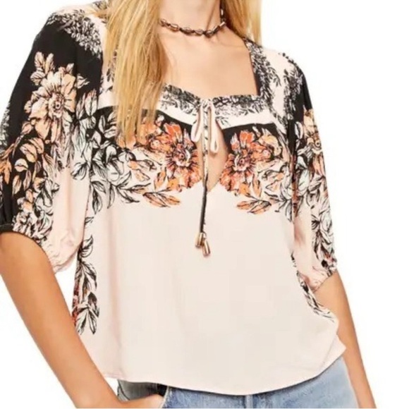 Free People WOMENS  Floral Blouse - Peach and Black small - Picture 3 of 10